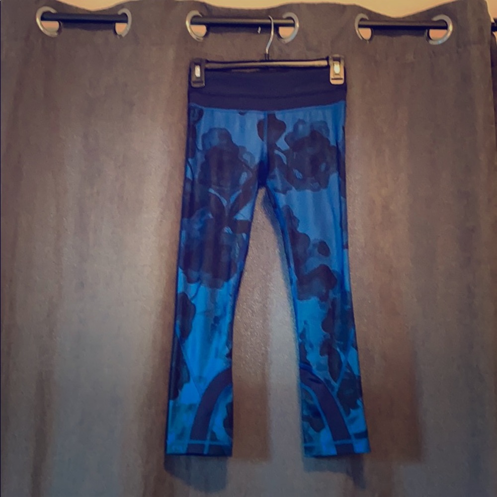 Lululemon Jumbo Inky Inspire Crop II